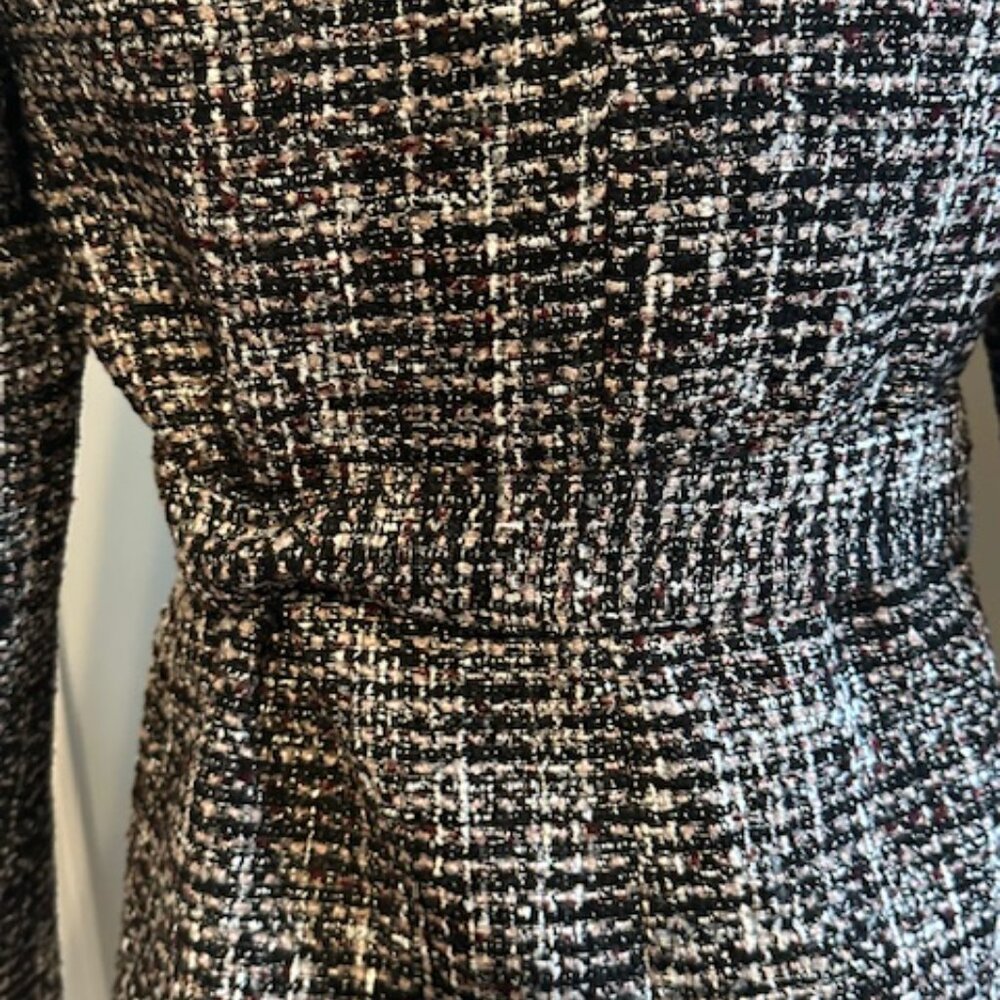 Brand new Banana Republic Jacket, Size XS - Picture 9 of 11